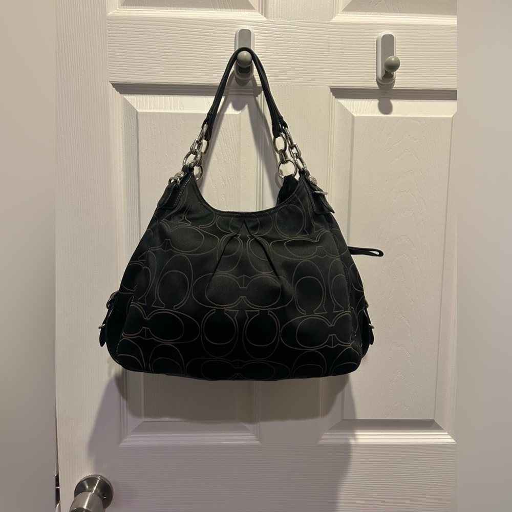 COACH Maggie Mia Signature C Sateen Hobo Shoulder Bag 16153 - Picture 2 of 5